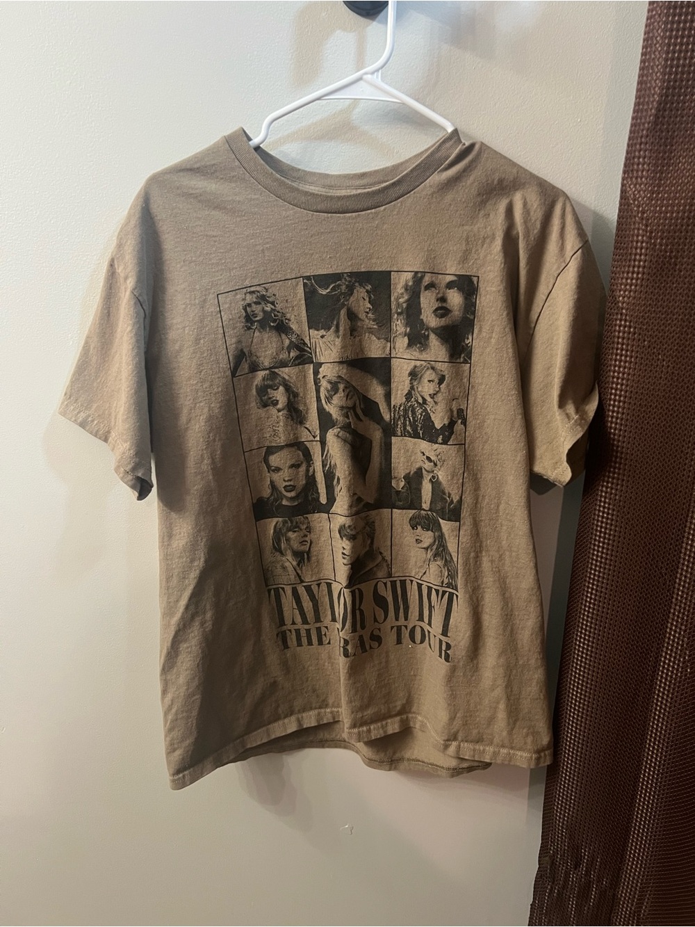 Taylor Swift Beige Graphic Short Sleeve Tee